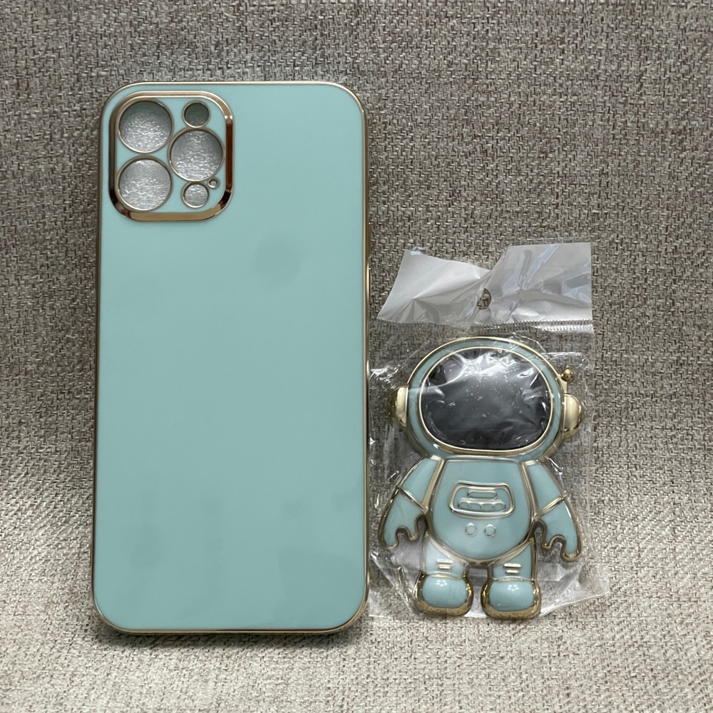 iPhone Case with Astronaut Shaped Stand - Tortoise - Picture 4 of 9